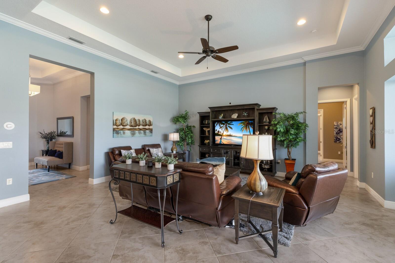 576 FORE DR, BRADENTON, FL, 34208