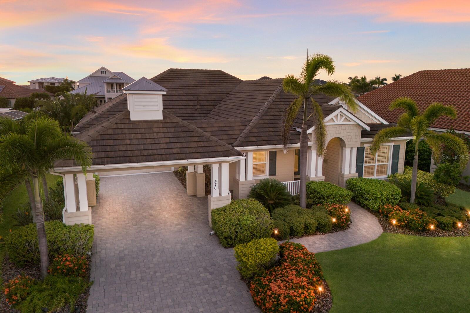 576 FORE DR, BRADENTON, FL, 34208