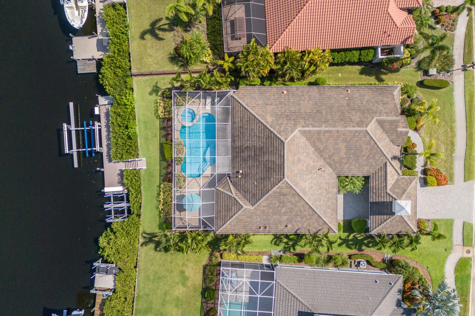 576 FORE DR, BRADENTON, FL, 34208