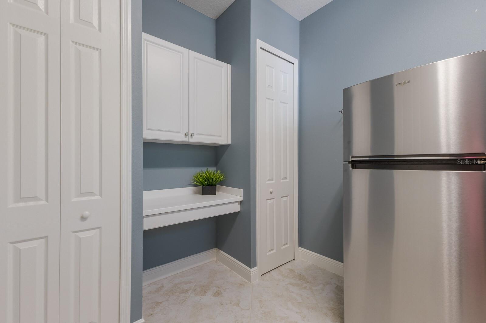 576 FORE DR, BRADENTON, FL, 34208