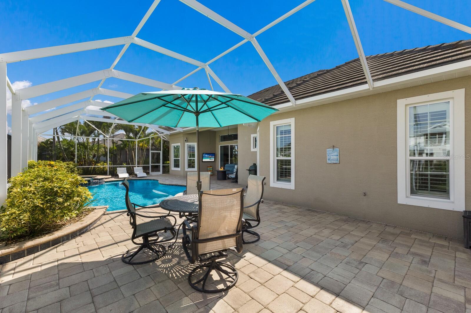 576 FORE DR, BRADENTON, FL, 34208