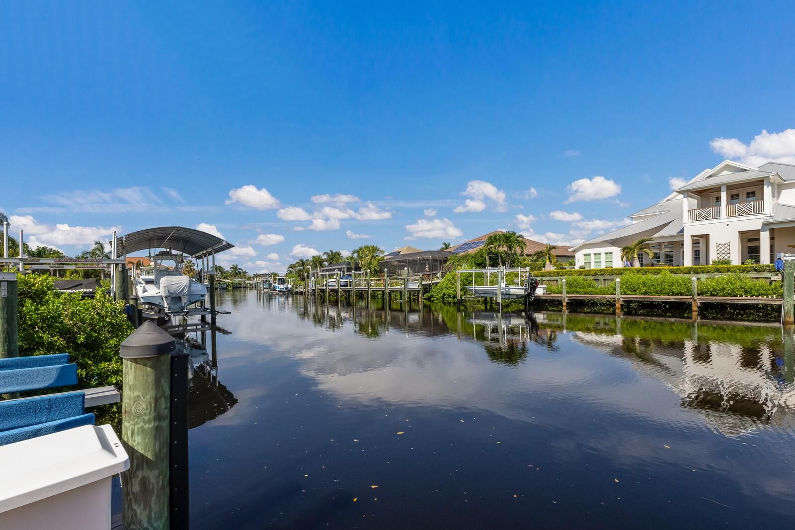 576 FORE DR, BRADENTON, FL, 34208