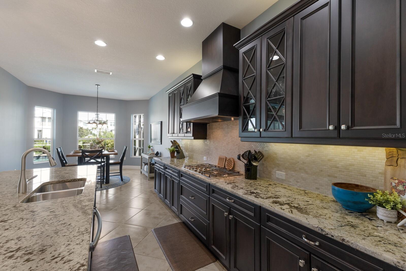 576 FORE DR, BRADENTON, FL, 34208