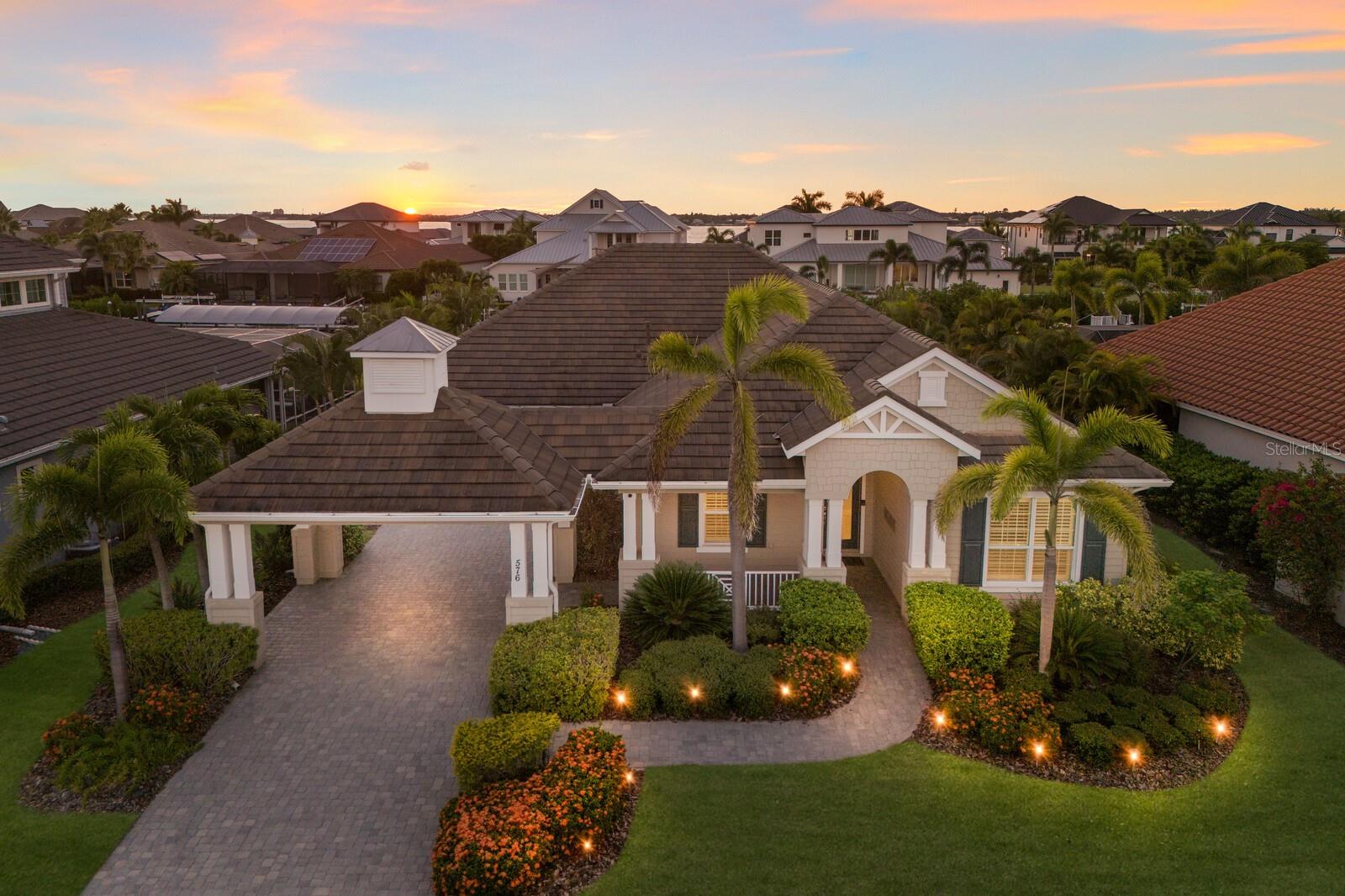 576 FORE DR, BRADENTON, FL, 34208