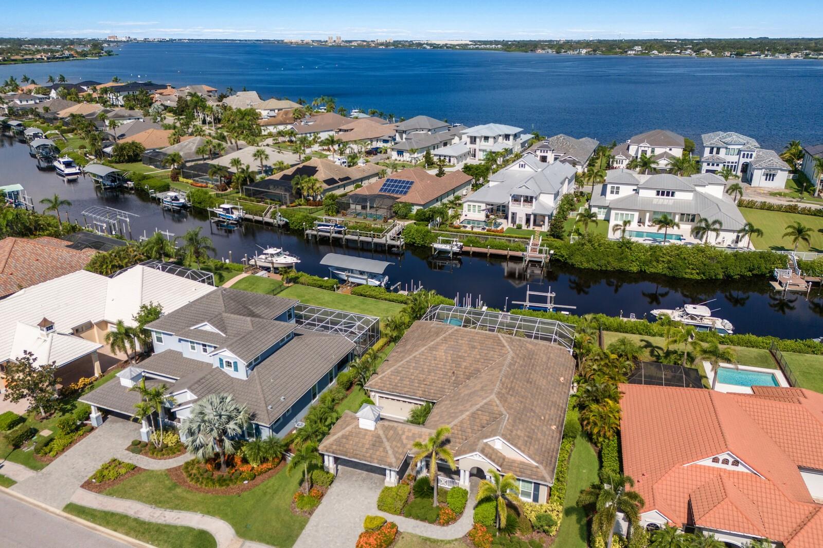 576 FORE DR, BRADENTON, FL, 34208