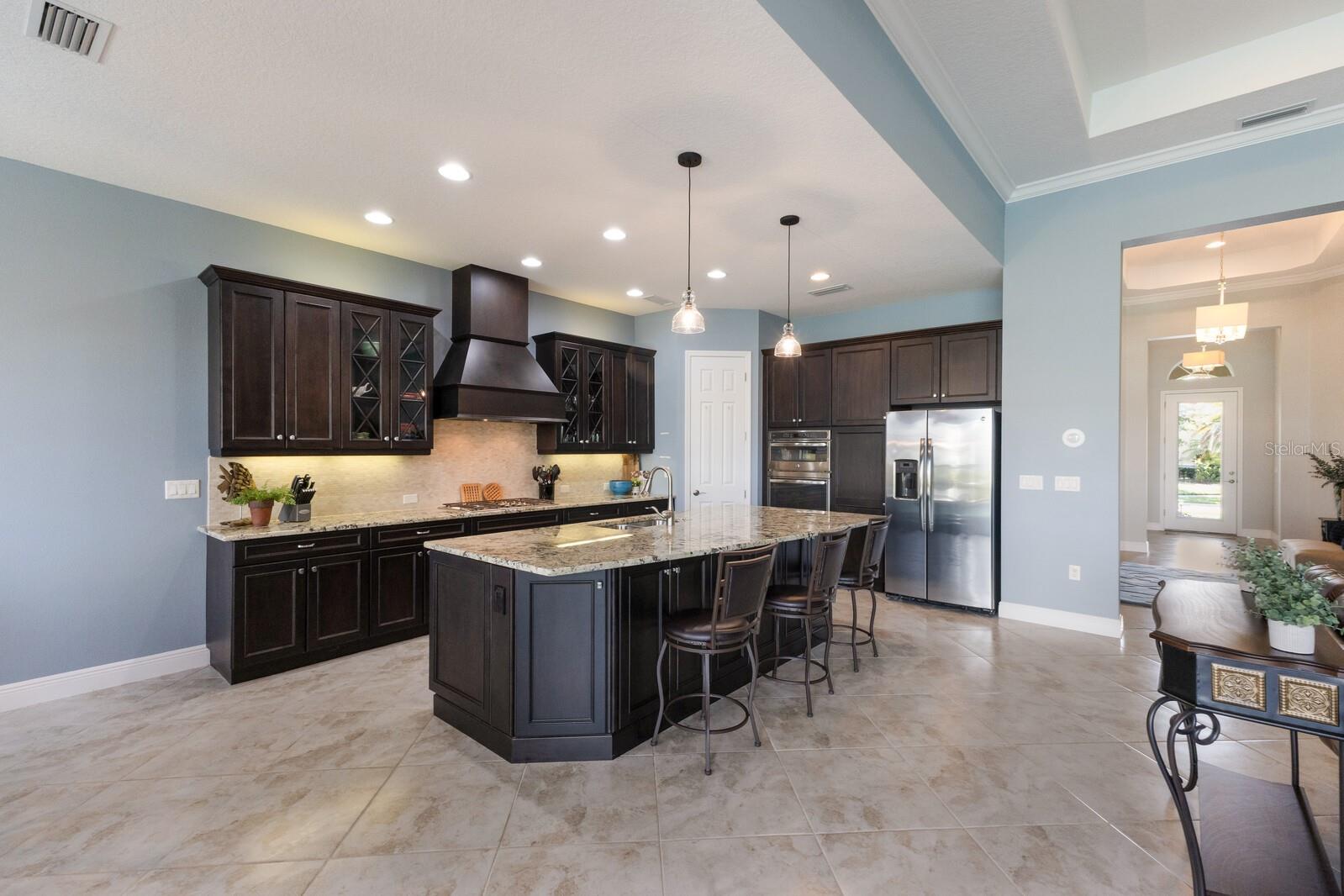 576 FORE DR, BRADENTON, FL, 34208