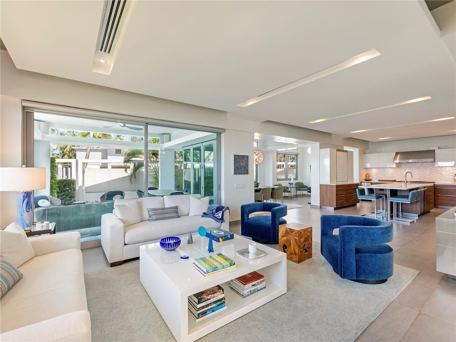 PR9115572 Property Photo