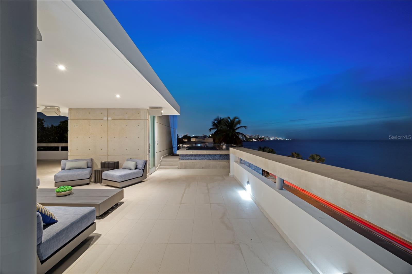 PR9115572 Property Photo