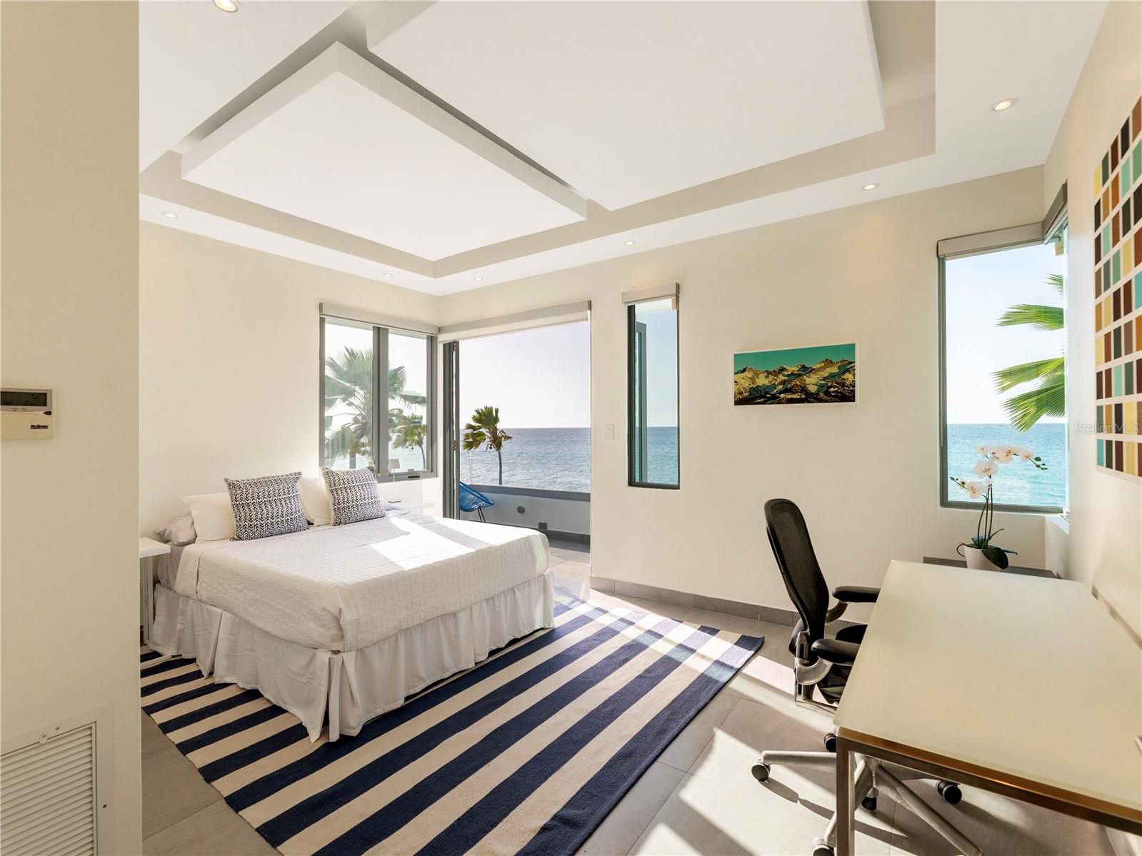 PR9115572 Property Photo