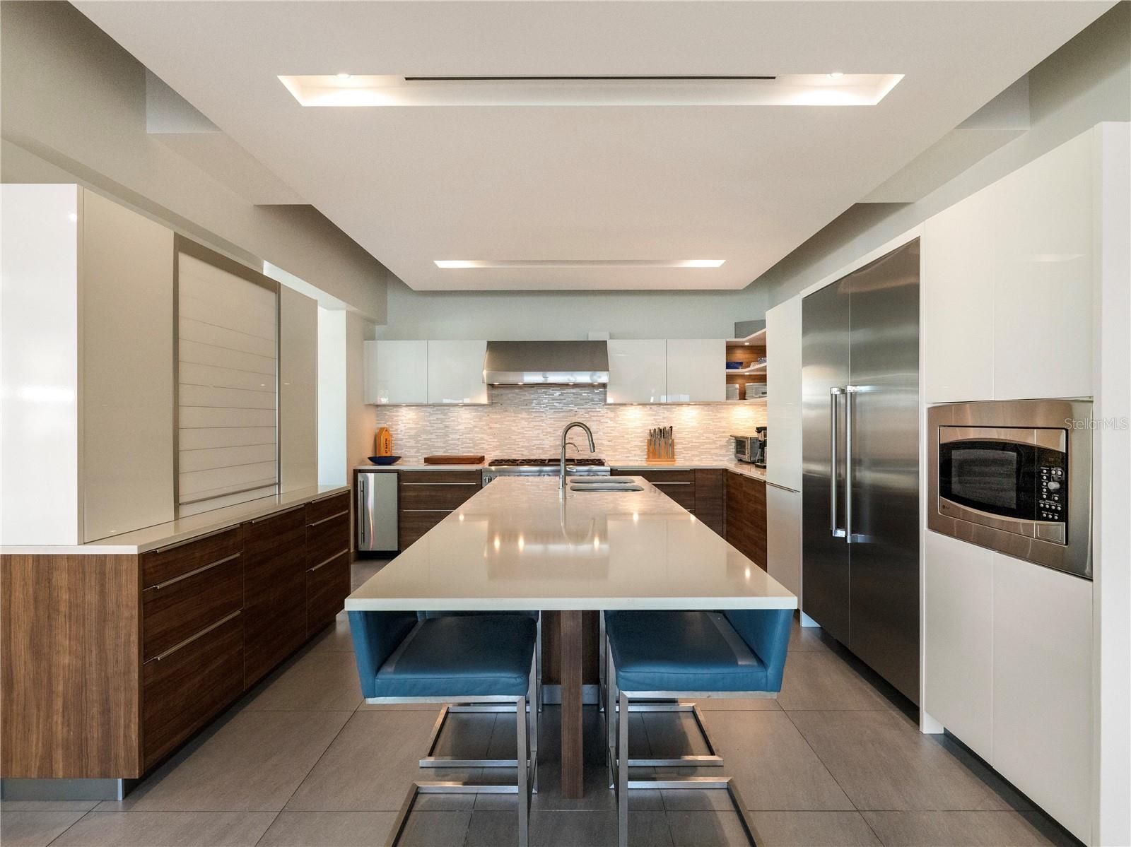 PR9115572 Property Photo