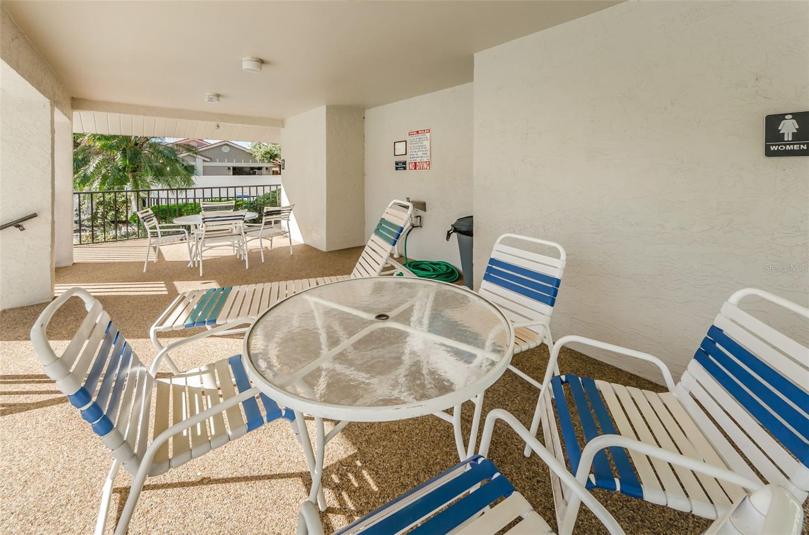 4916 MILANO CT NE, ST PETERSBURG, FL, 33703