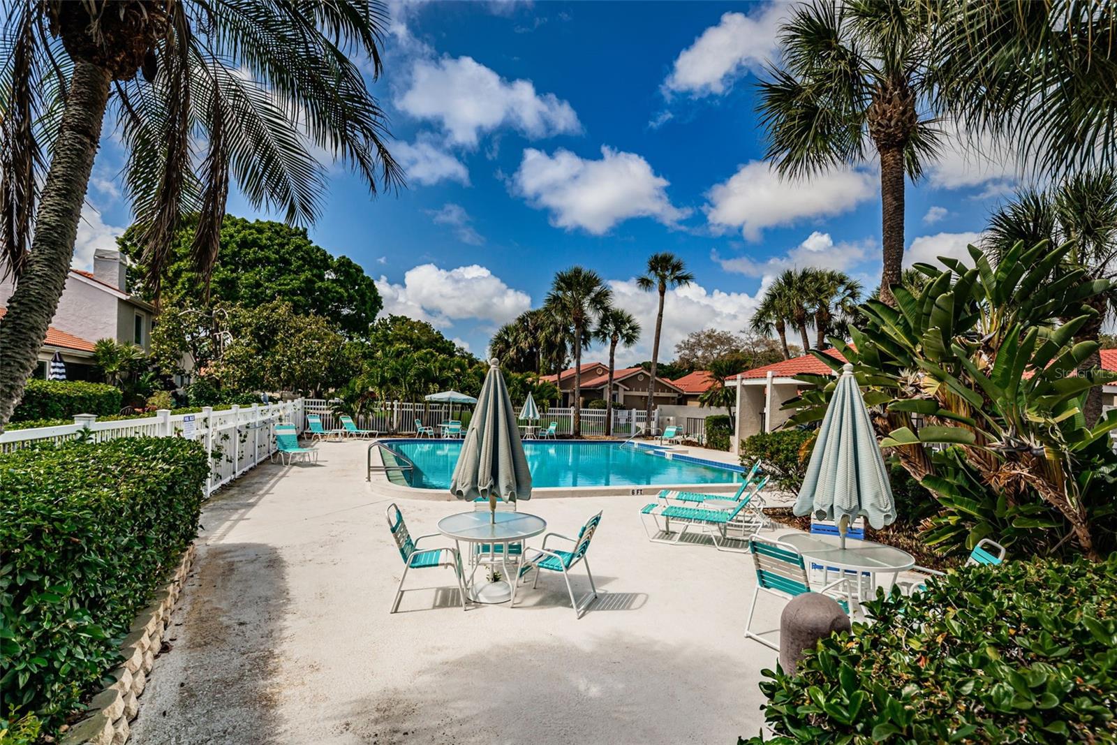 4916 MILANO CT NE, ST PETERSBURG, FL, 33703