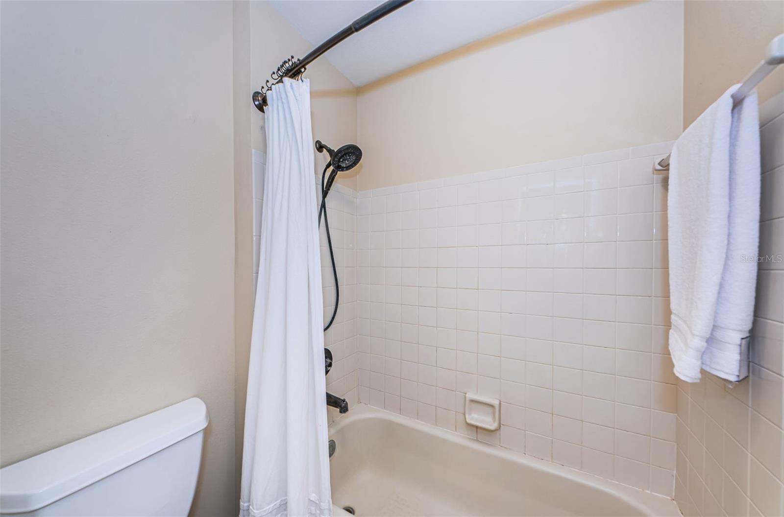 4916 MILANO CT NE, ST PETERSBURG, FL, 33703