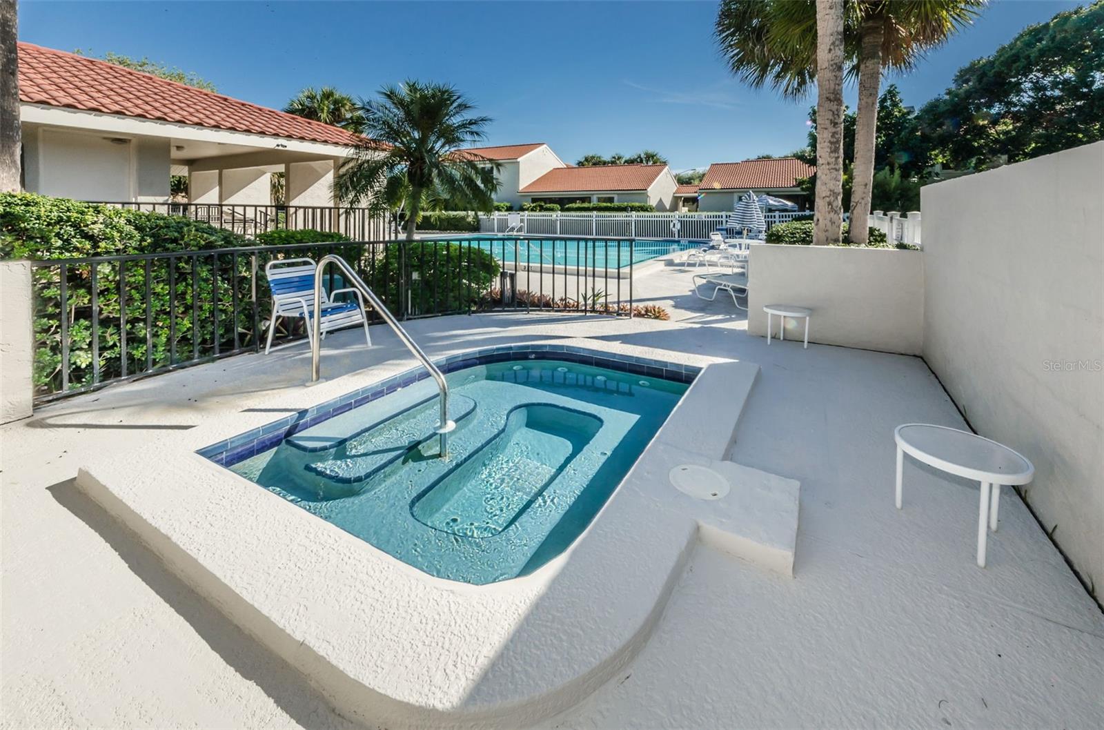 4916 MILANO CT NE, ST PETERSBURG, FL, 33703