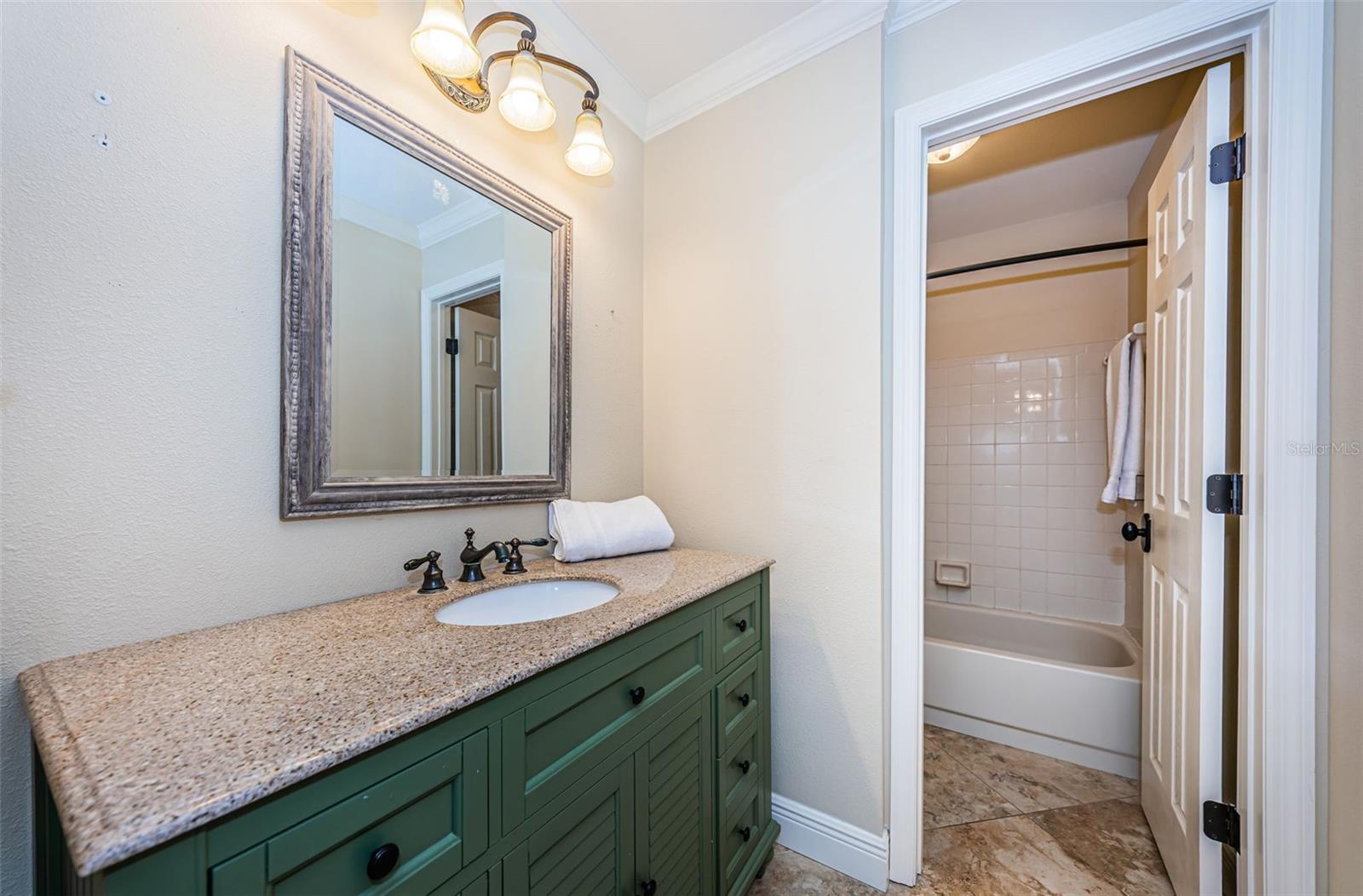 4916 MILANO CT NE, ST PETERSBURG, FL, 33703