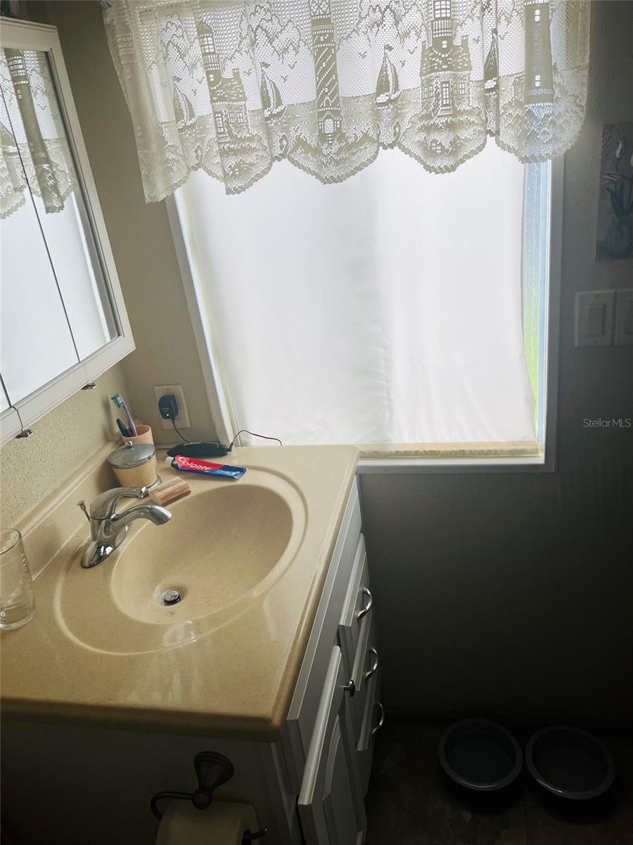 A4662569 Property Photo