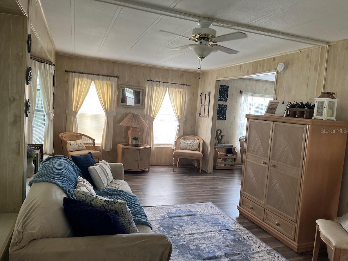 A4662569 Property Photo