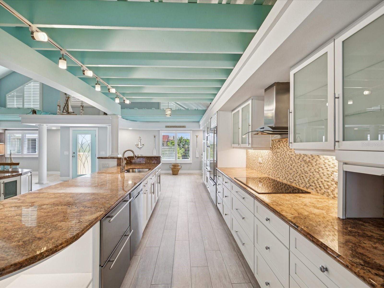 W7878297 Property Photo