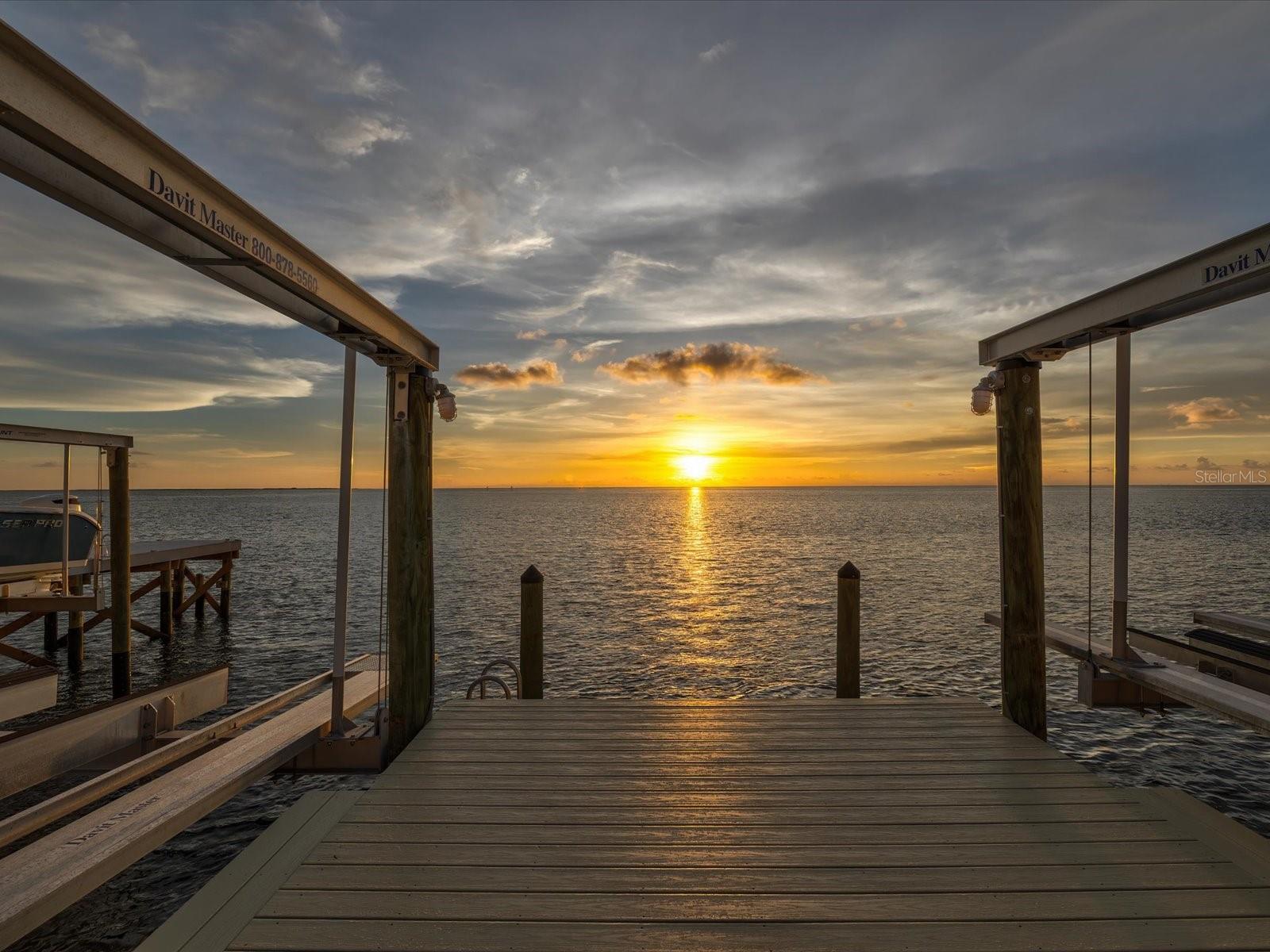 W7878297 Property Photo