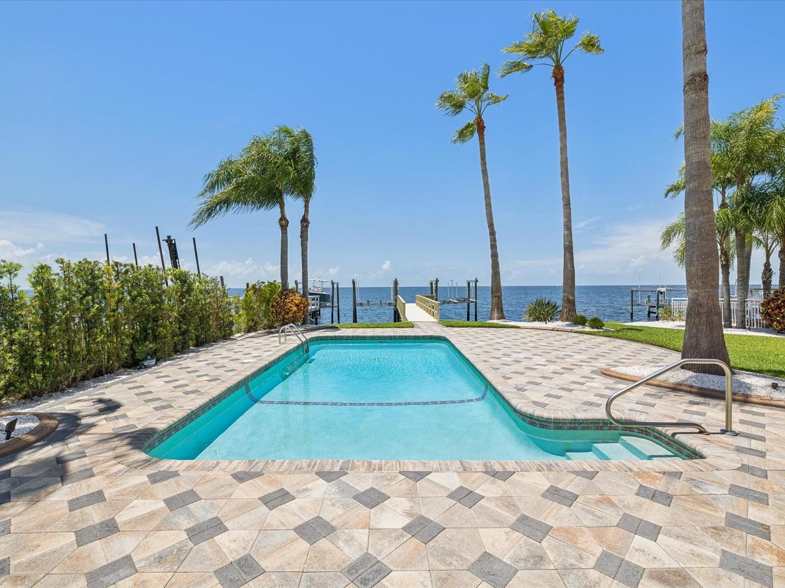 W7878297 Property Photo