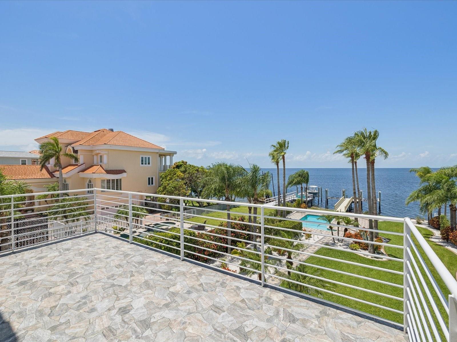 W7878297 Property Photo