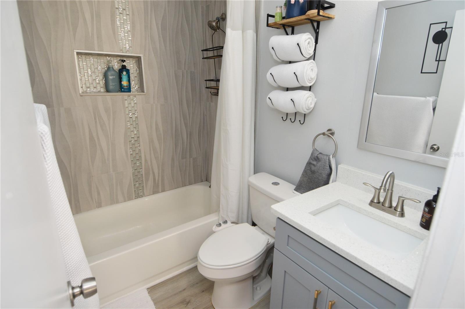 8709 FANCY FINCH DR #204(Furnished), TAMPA, FL, 33614