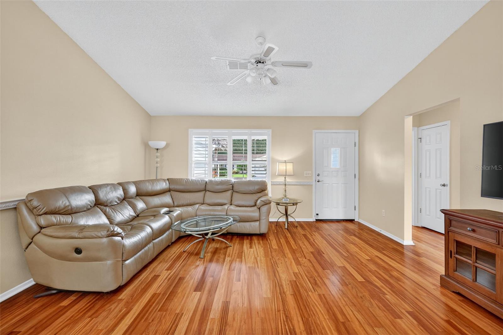 924 CAMINO DEL REY DR, THE VILLAGES, FL, 32159