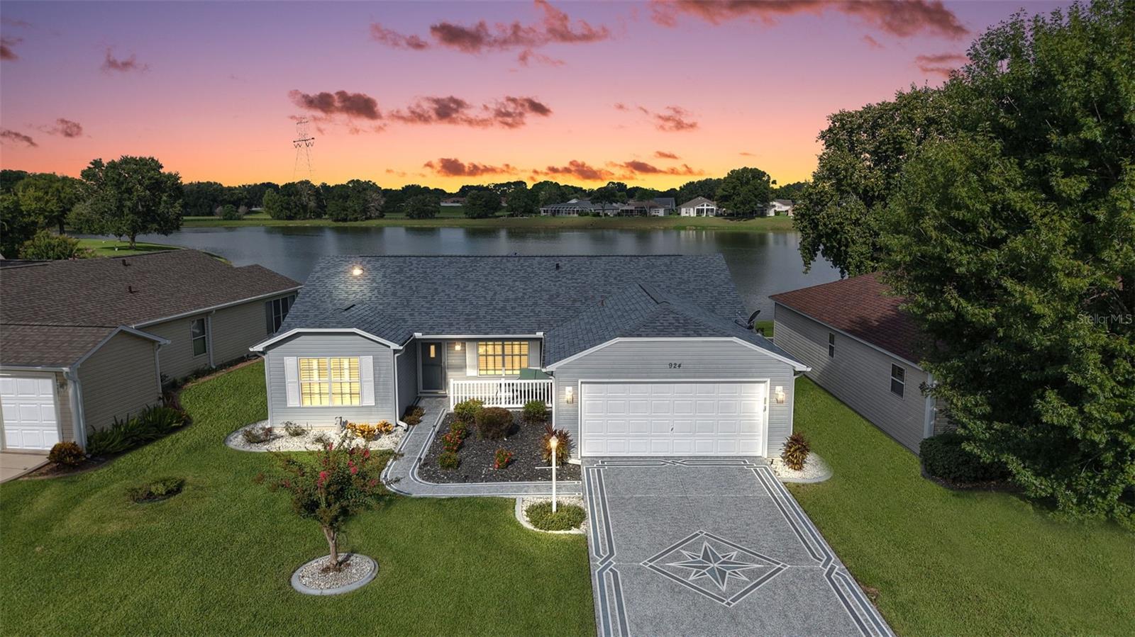 924 CAMINO DEL REY DR, THE VILLAGES, FL, 32159