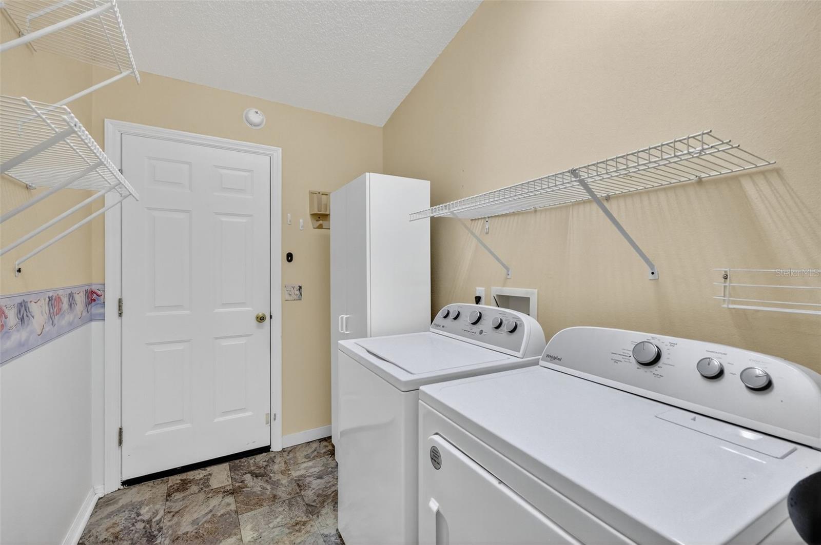 924 CAMINO DEL REY DR, THE VILLAGES, FL, 32159