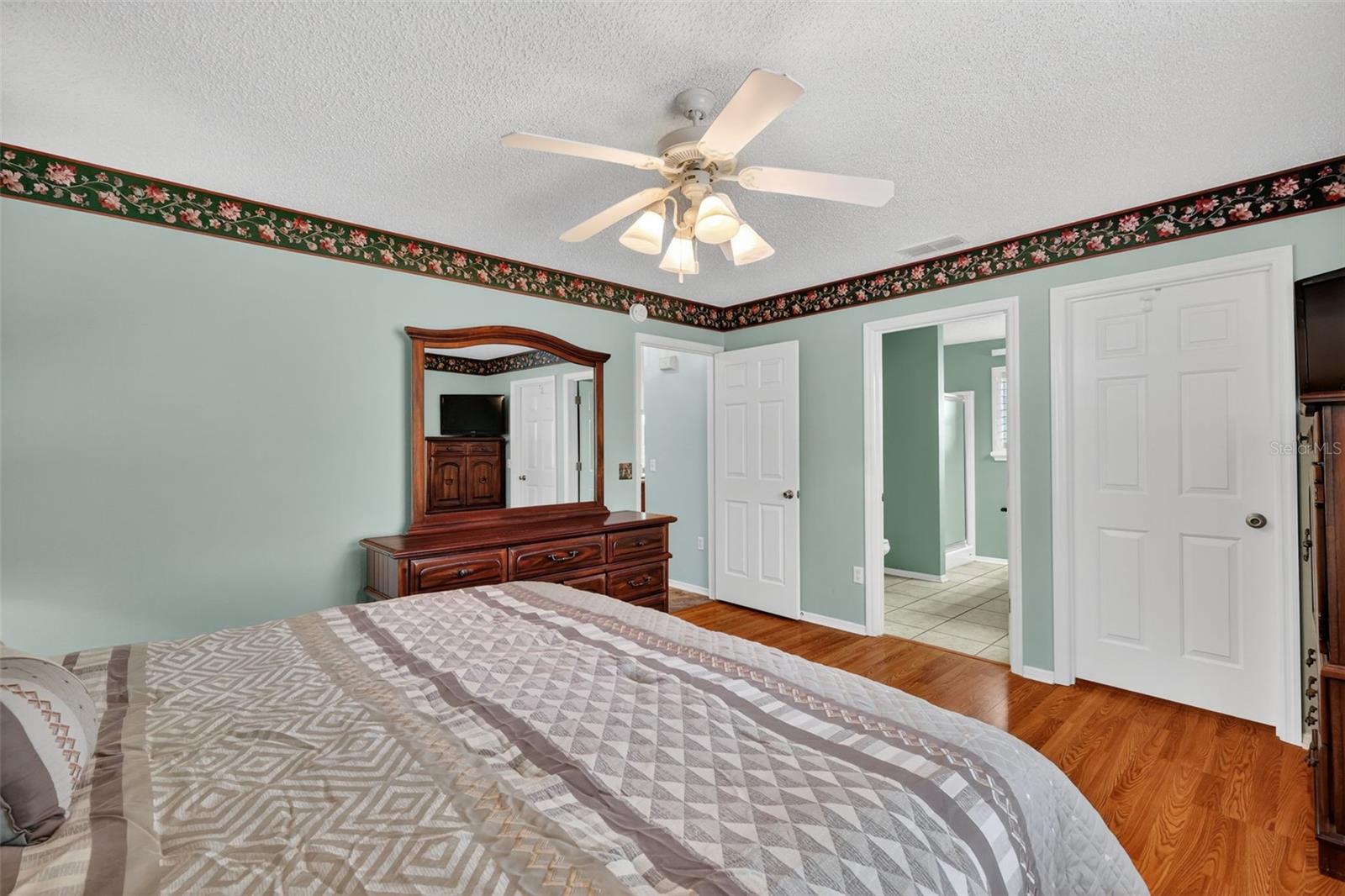 924 CAMINO DEL REY DR, THE VILLAGES, FL, 32159