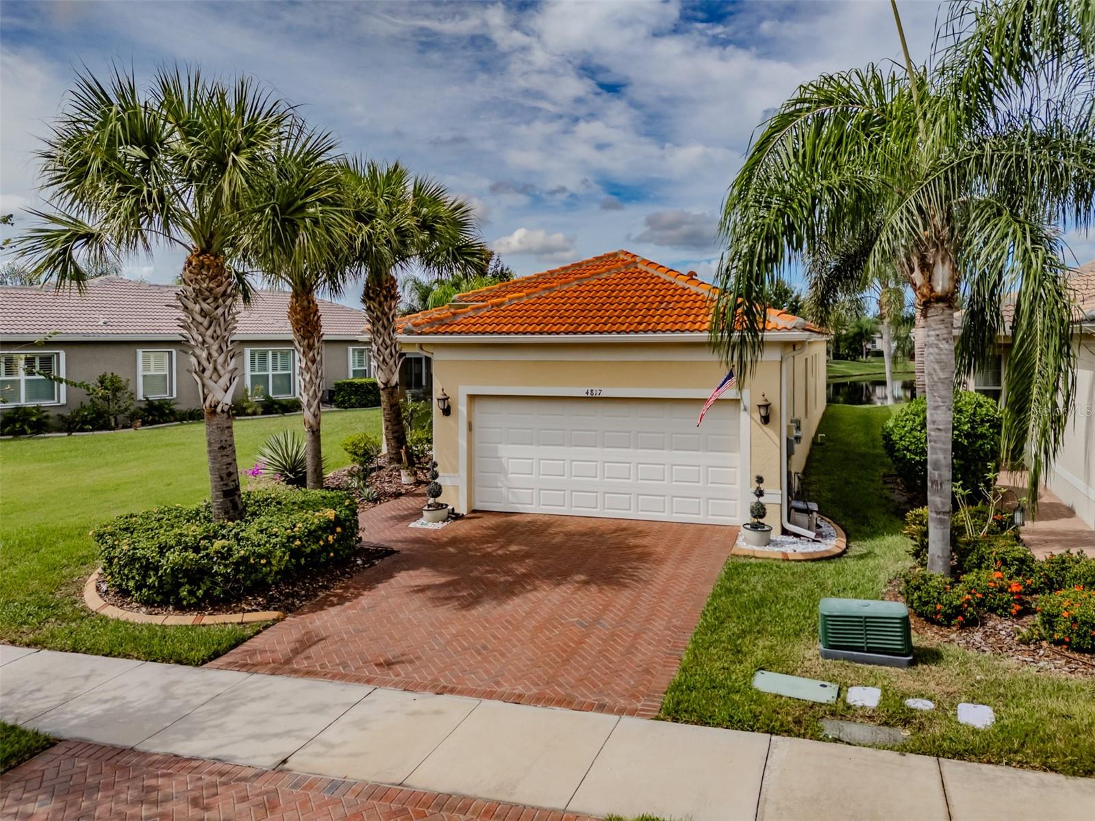 4817 SANDY GLEN WAY, WIMAUMA, FL, 33598