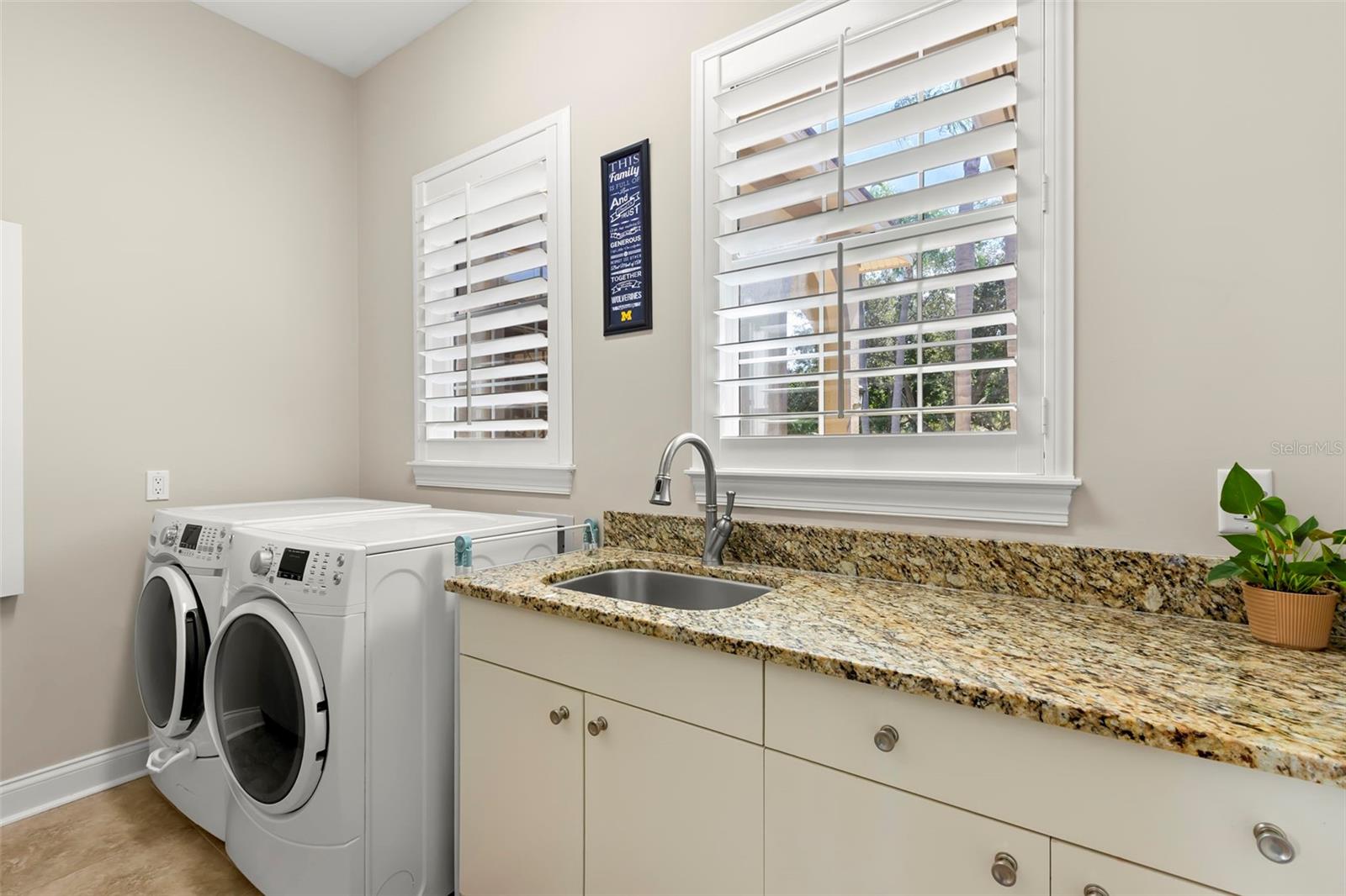 9183 WATERASH LN N, PINELLAS PARK, FL, 33782