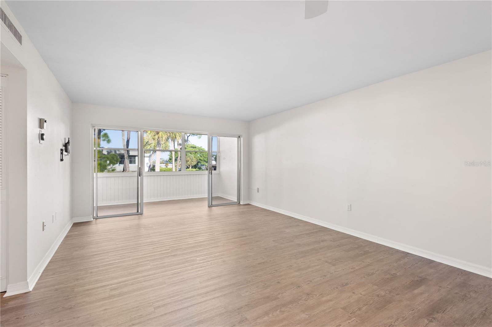 C7513839 Property Photo