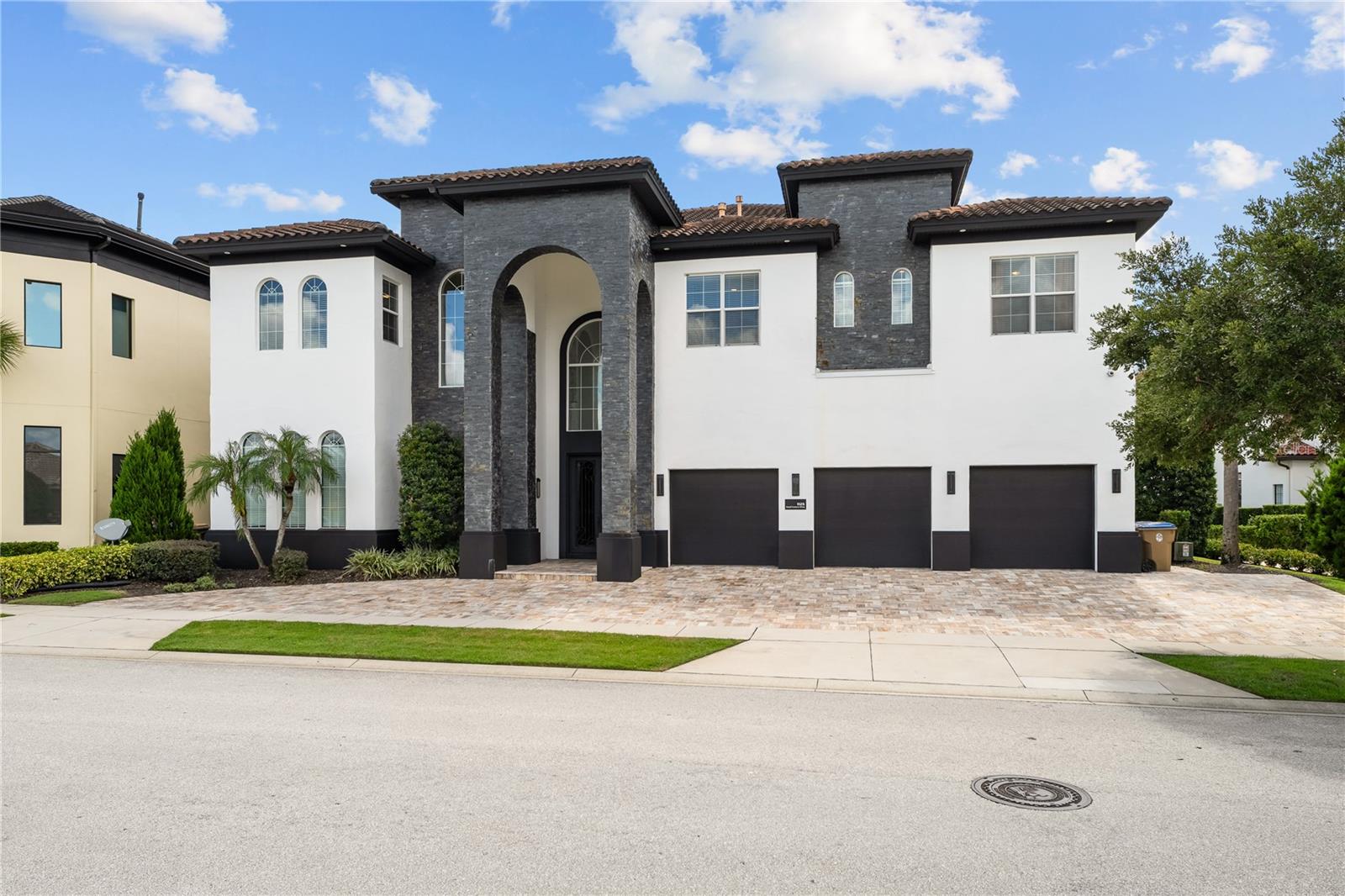 O6337382 Property Photo