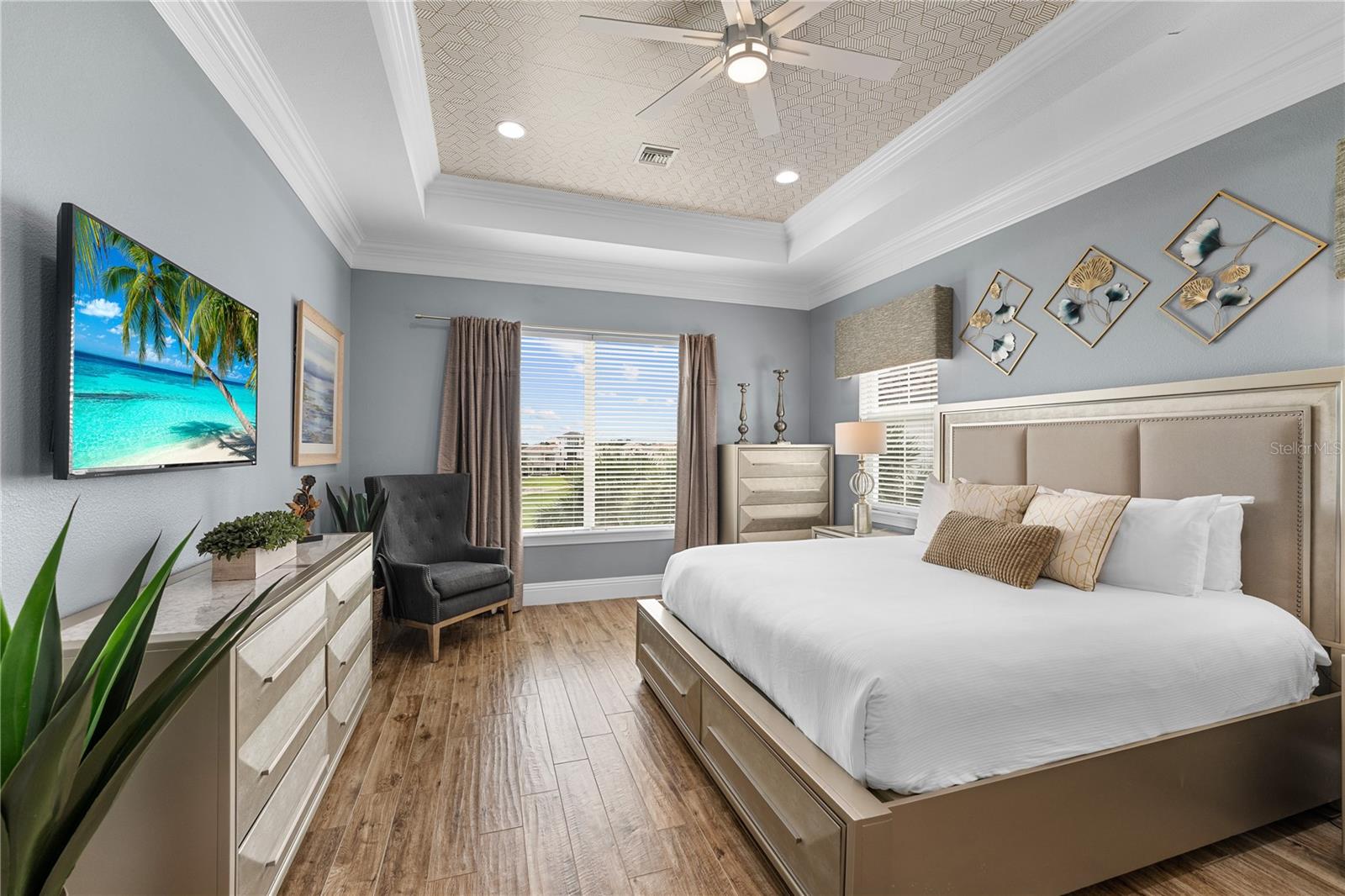 O6337382 Property Photo