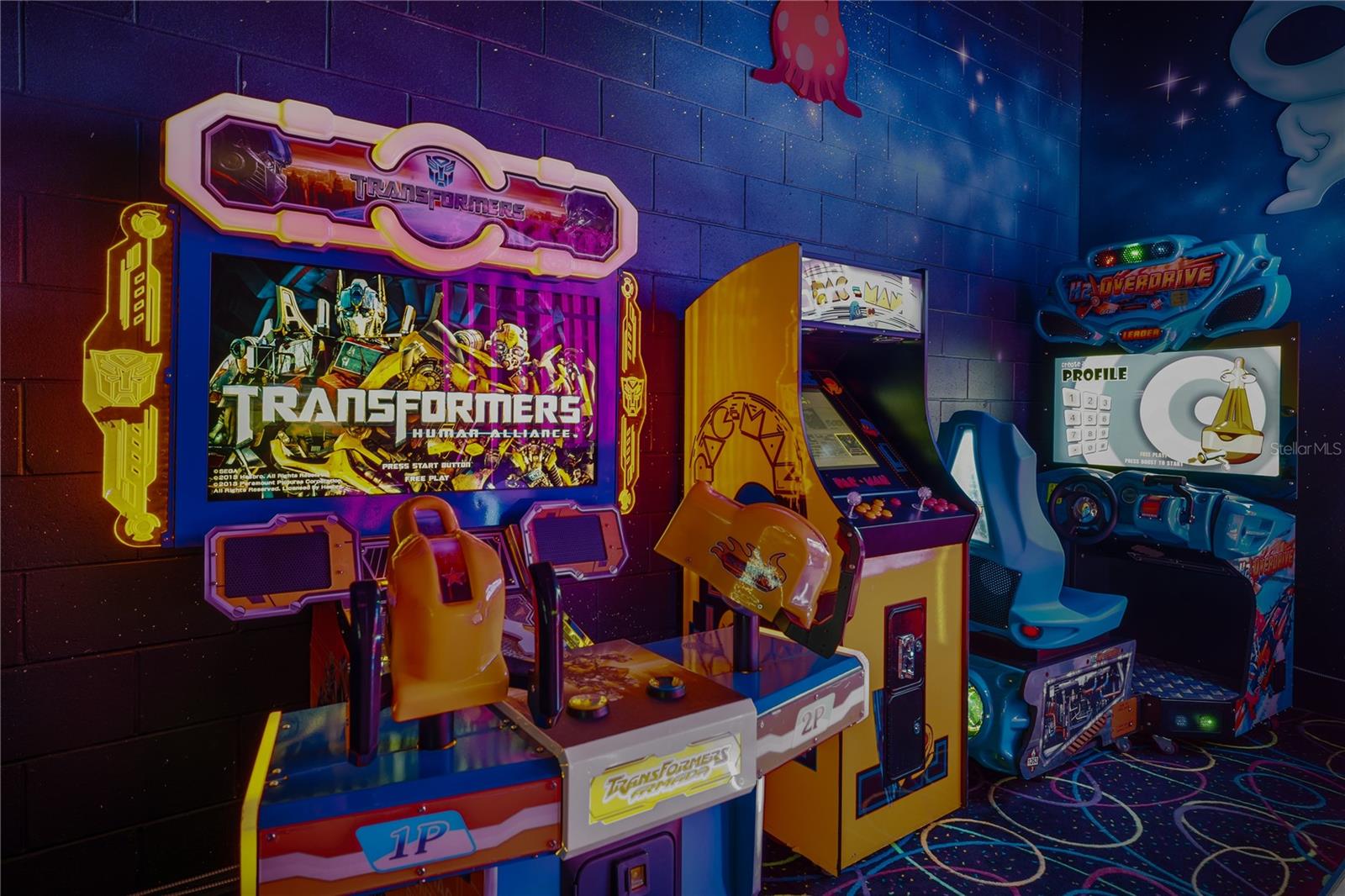 O6337382 Property Photo