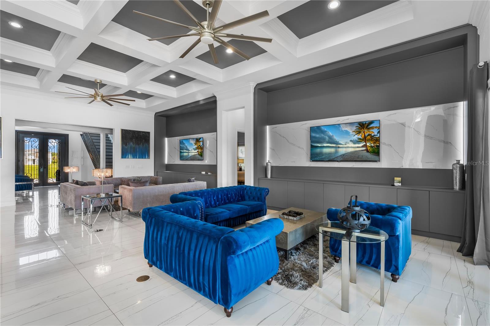 O6337382 Property Photo