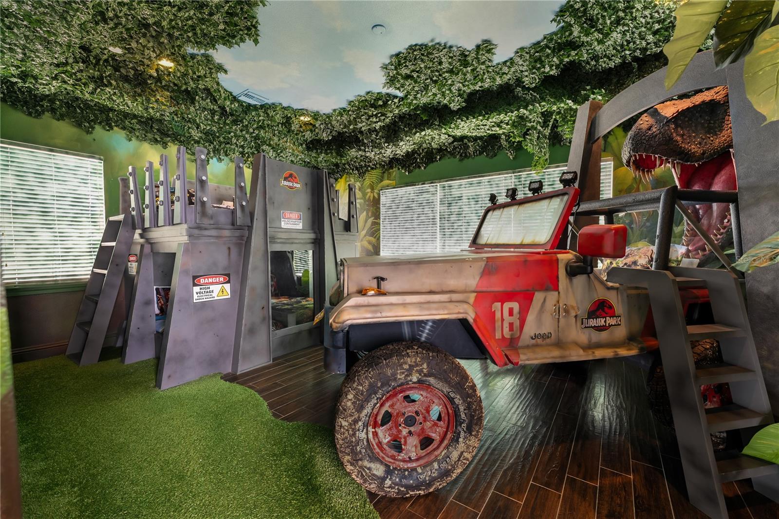 O6337382 Property Photo