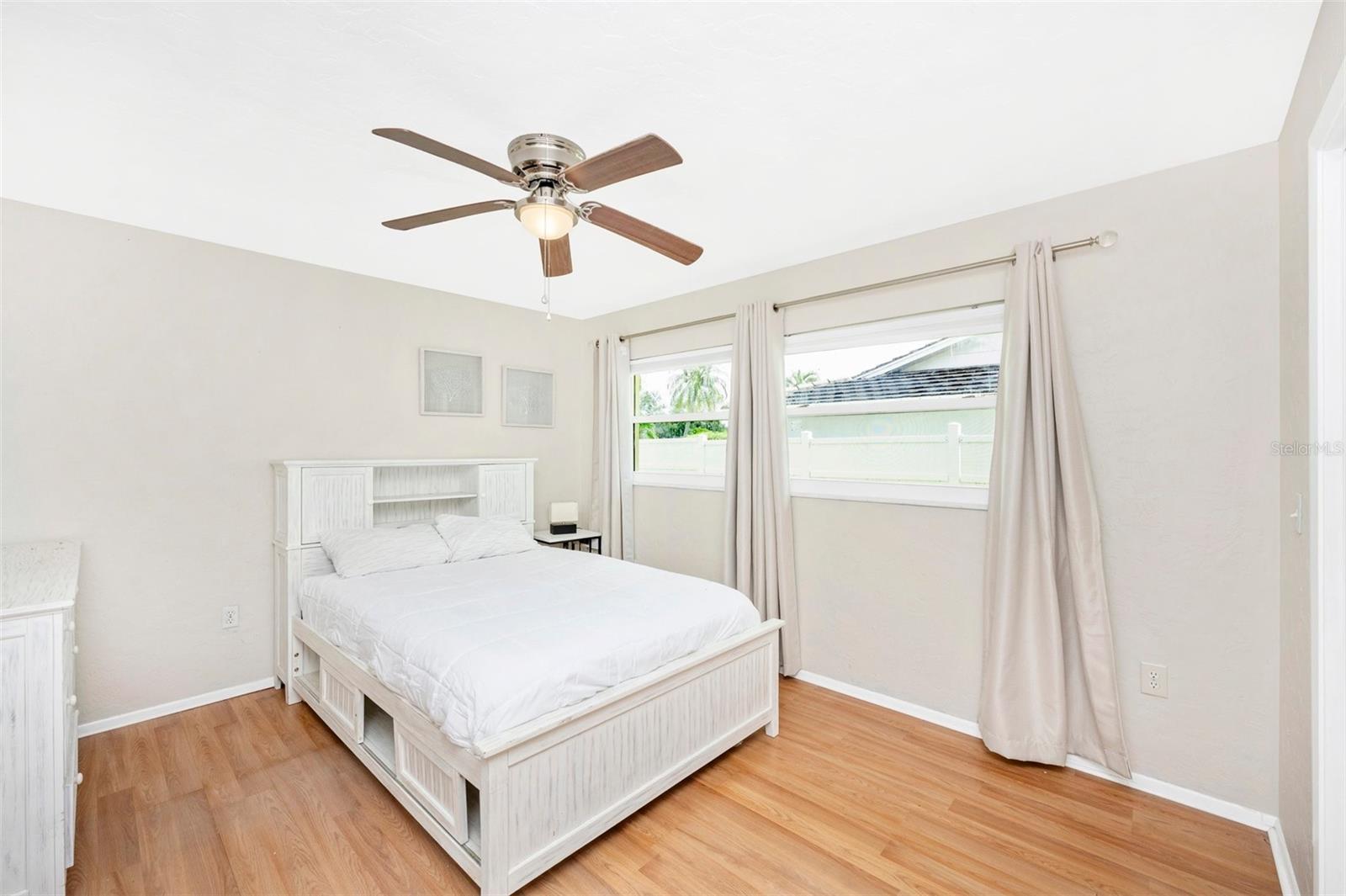 A4662649 Property Photo