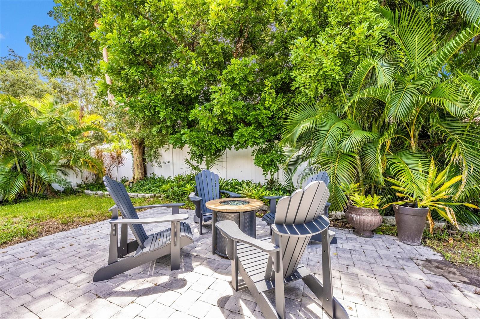 A4662649 Property Photo