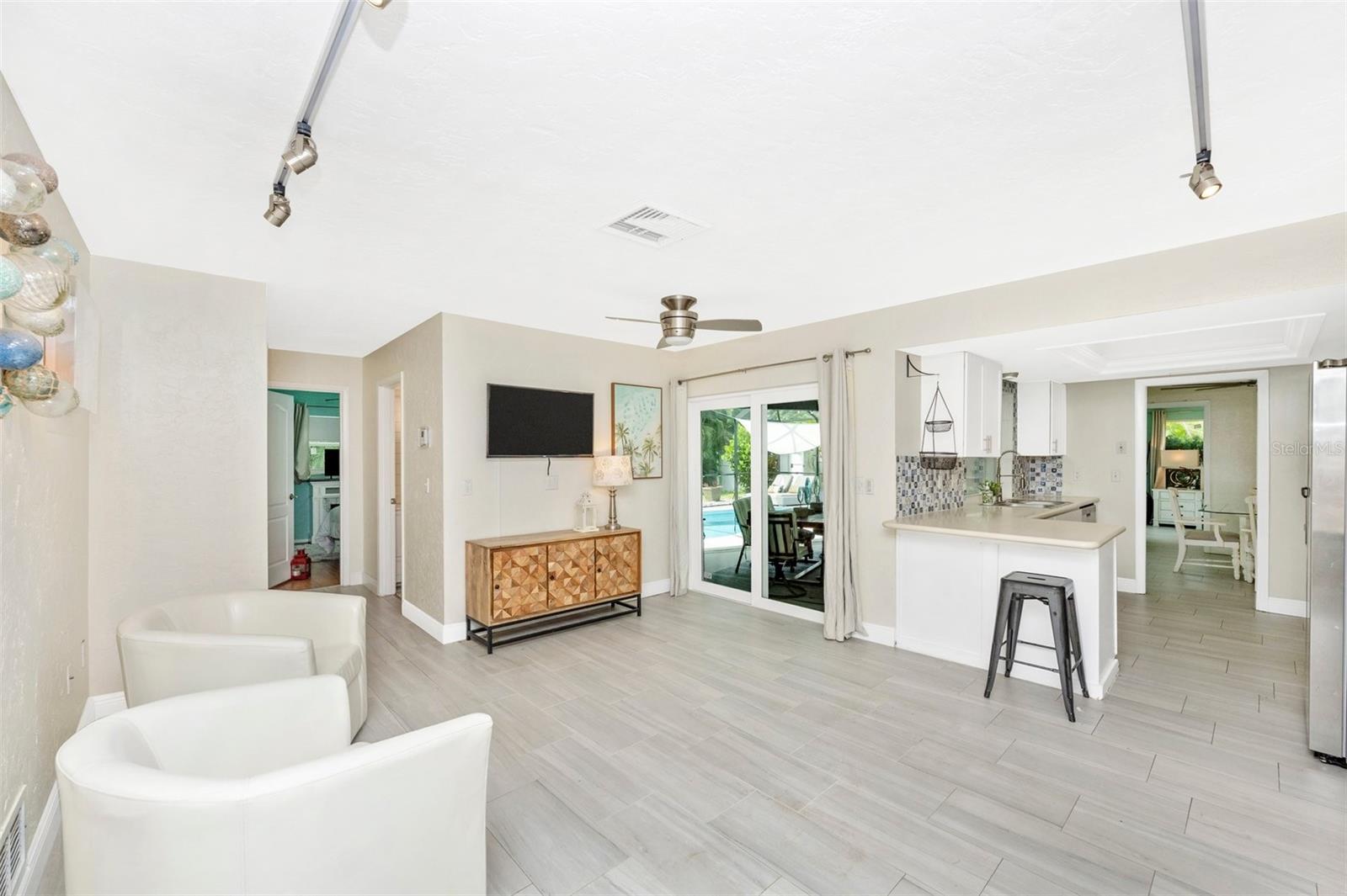 A4662649 Property Photo