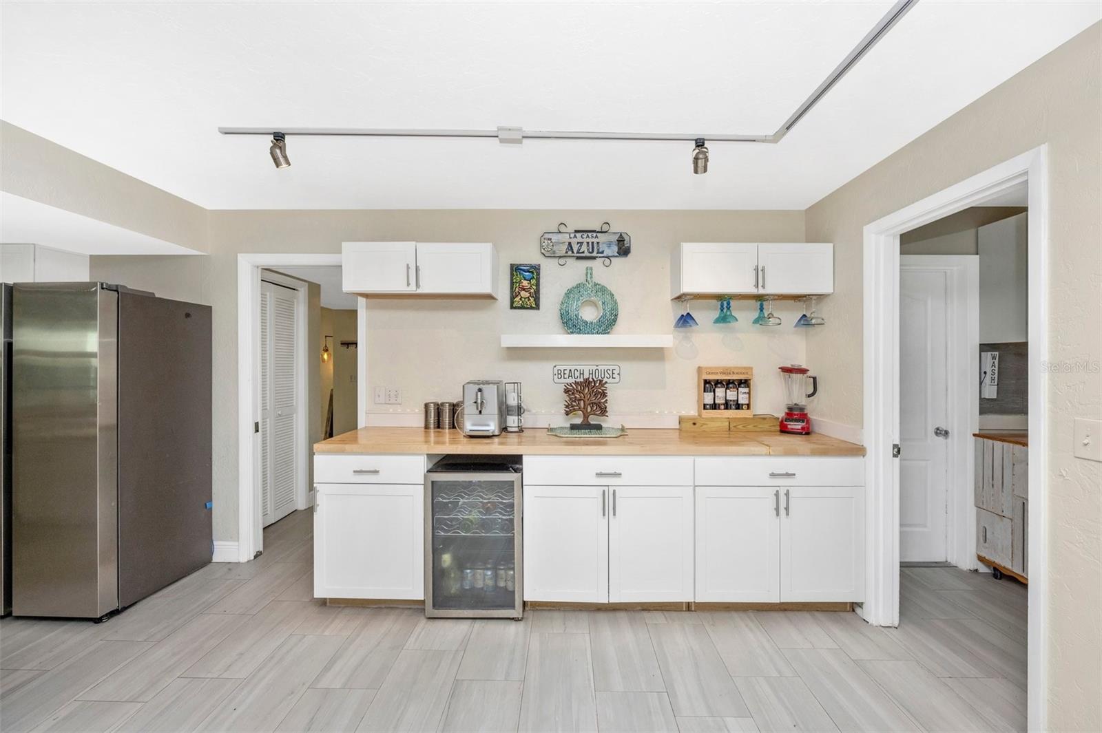 A4662649 Property Photo