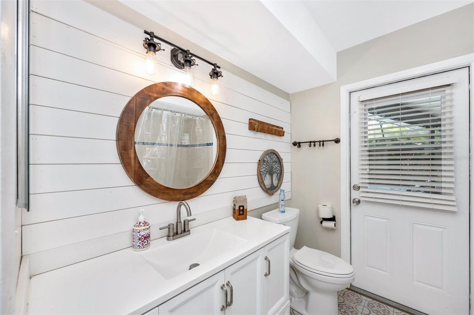A4662649 Property Photo