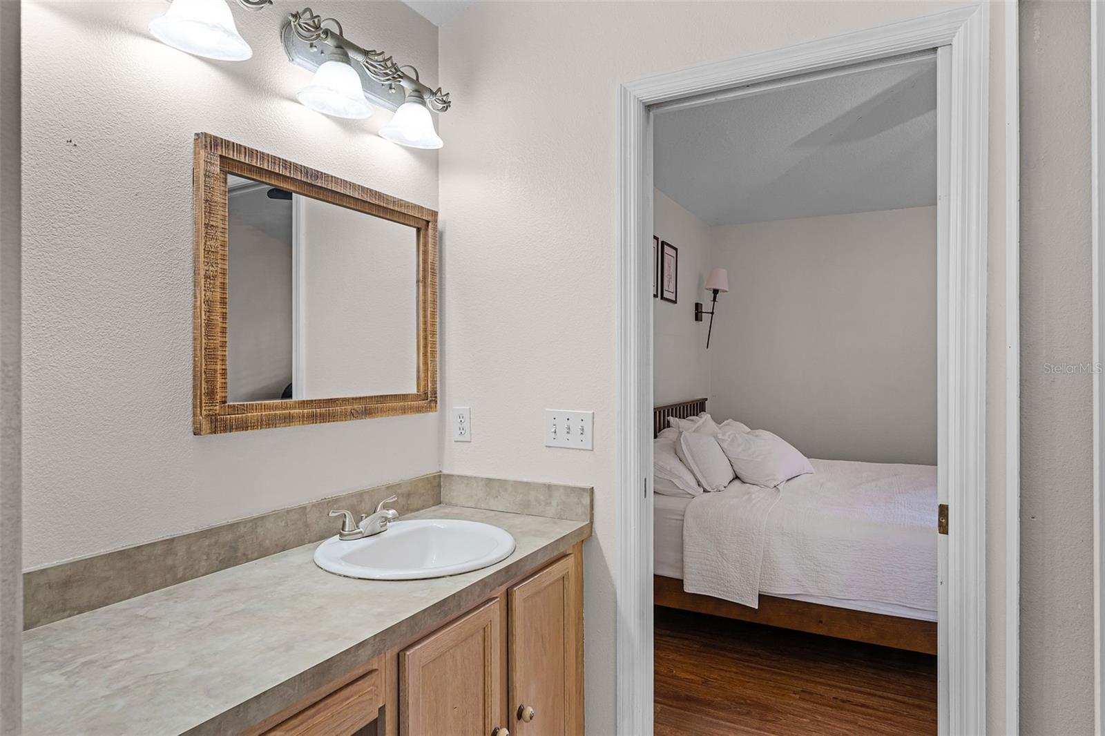 605 JOHN THOMAS AVE, DELAND, FL, 32724