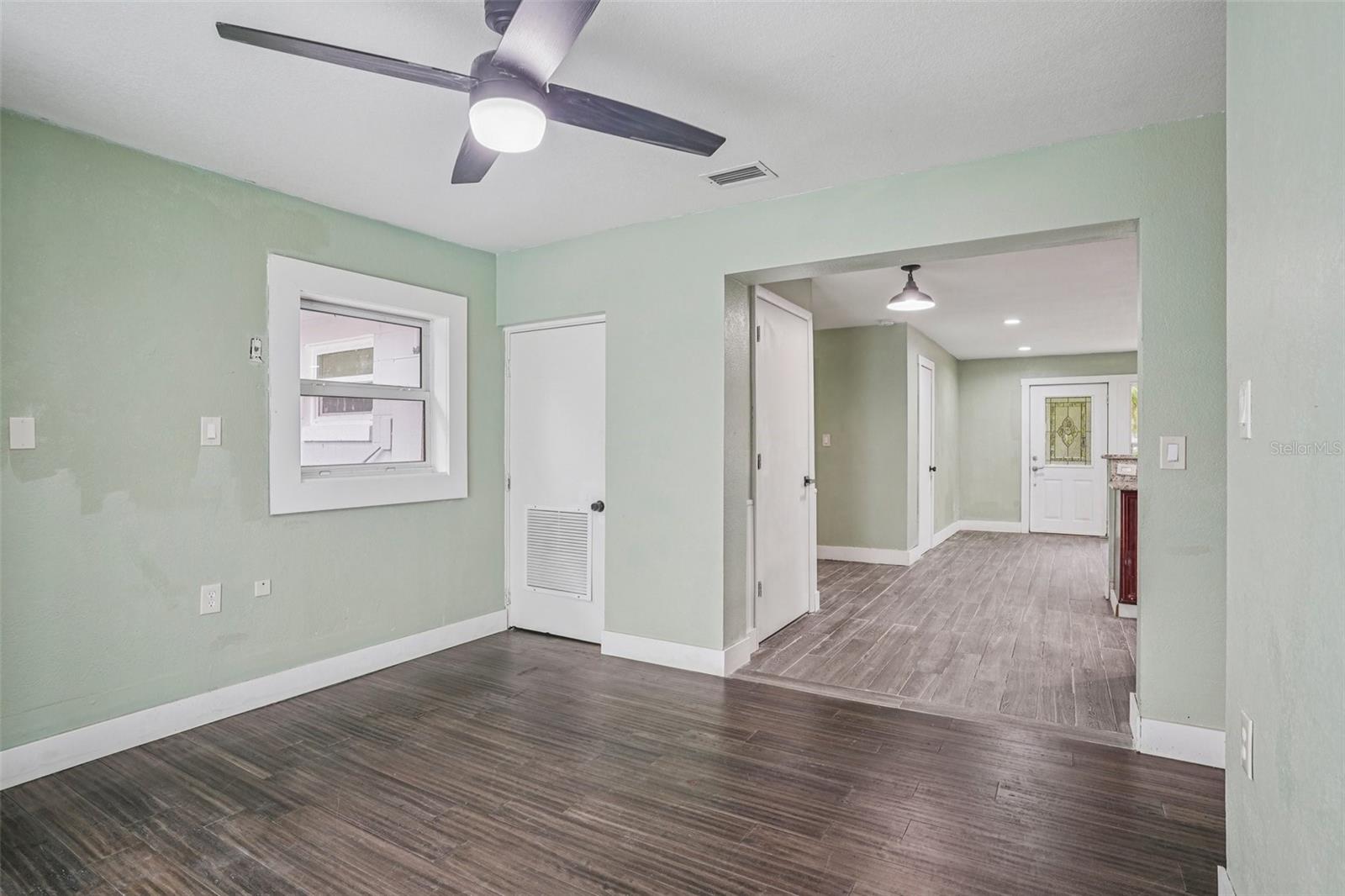 221 N DEVON AVE, WINTER SPRINGS, FL, 32708