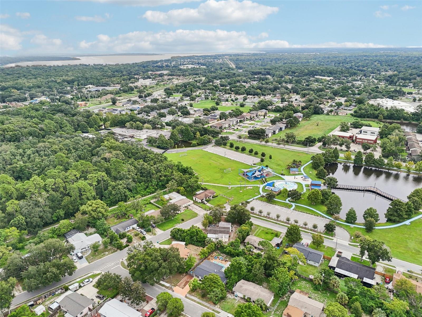 221 N DEVON AVE, WINTER SPRINGS, FL, 32708