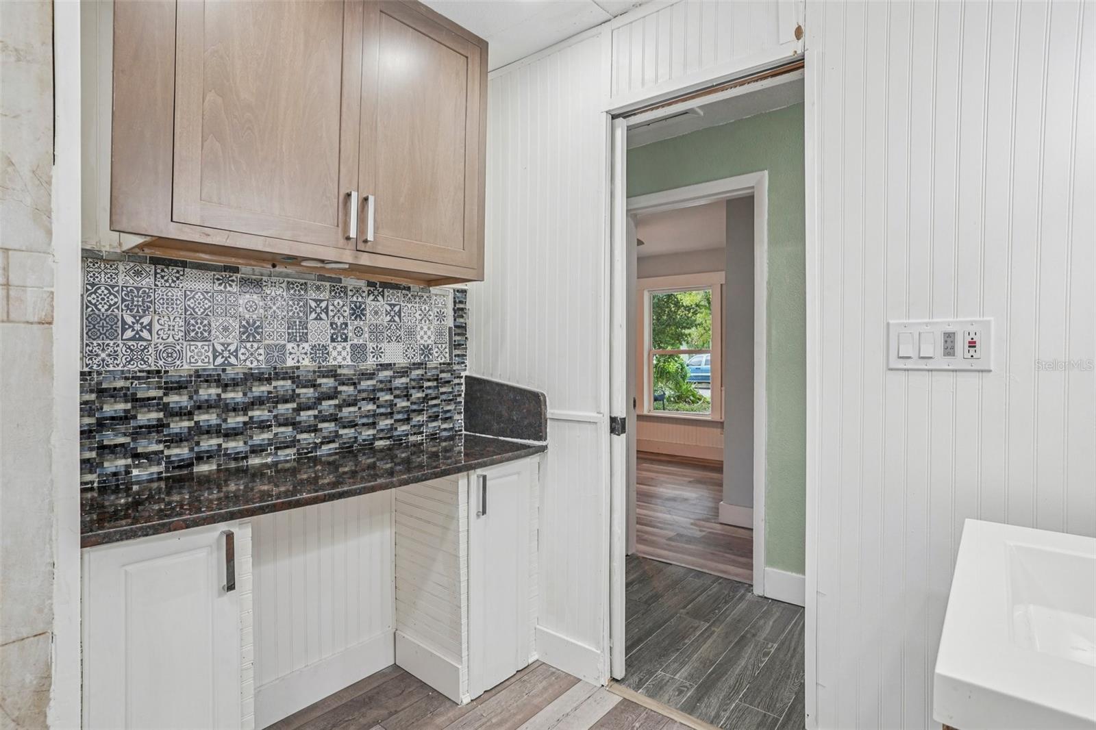 221 N DEVON AVE, WINTER SPRINGS, FL, 32708