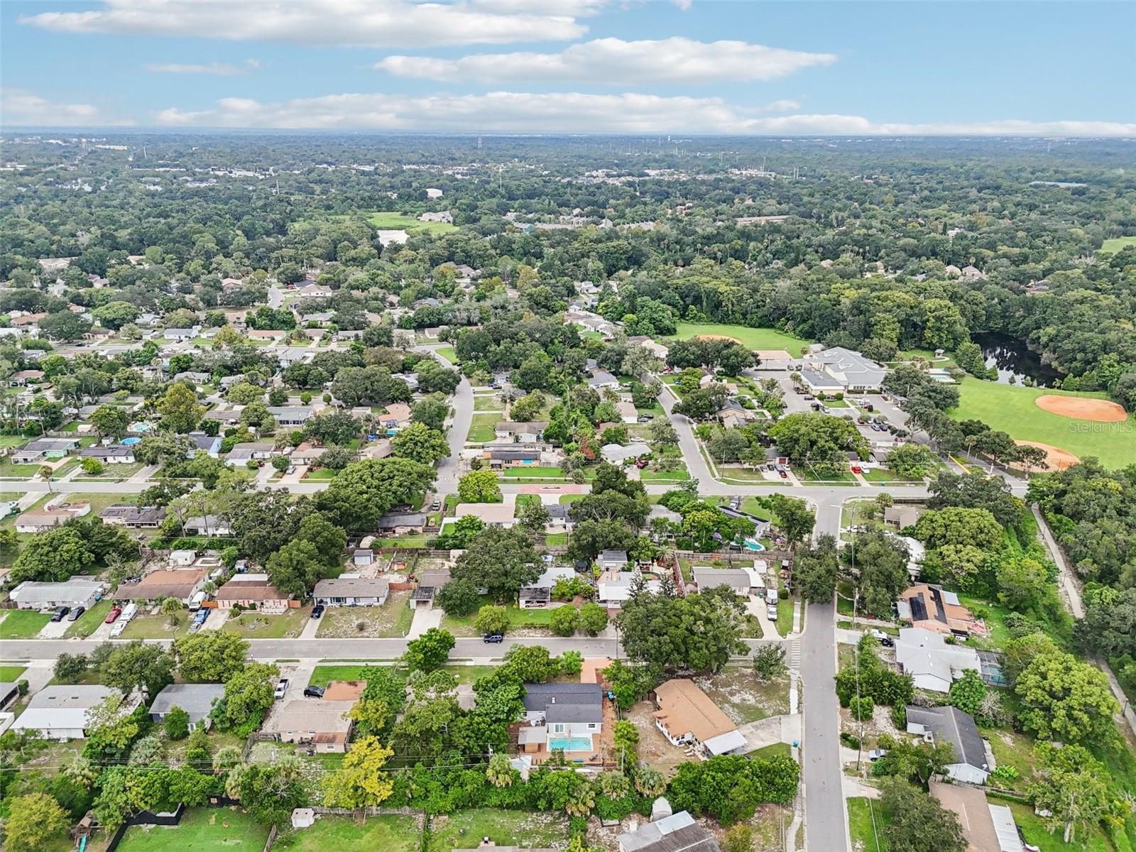 221 N DEVON AVE, WINTER SPRINGS, FL, 32708