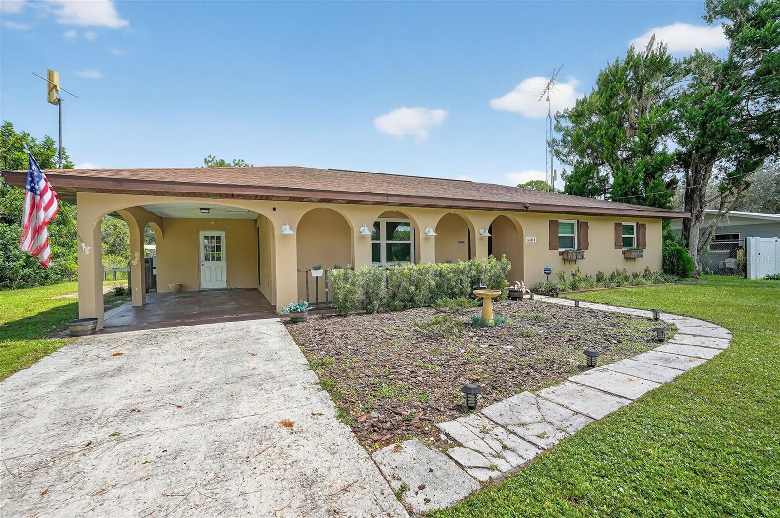 6404 MAT-TEE DR, SEBRING, FL, 33875