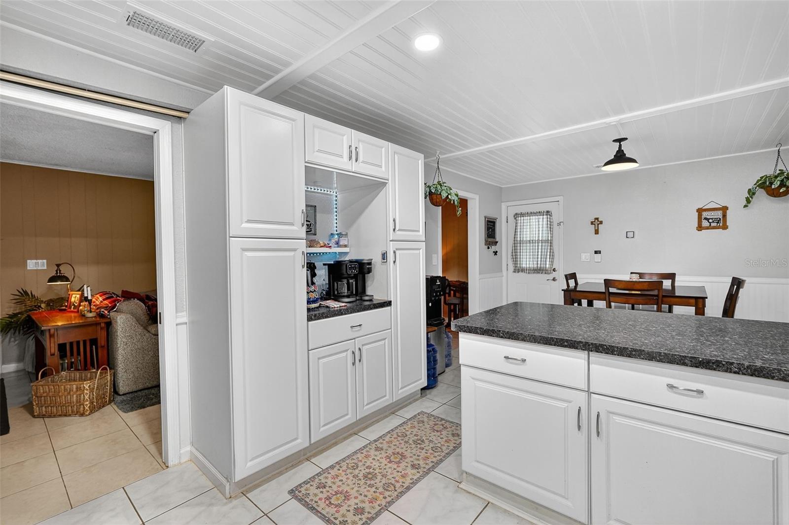 6404 MAT-TEE DR, SEBRING, FL, 33875